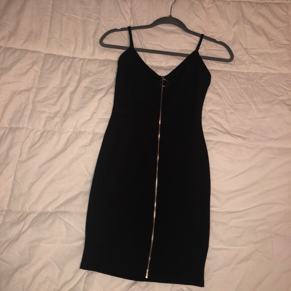 Black Windsor Zip Dress
